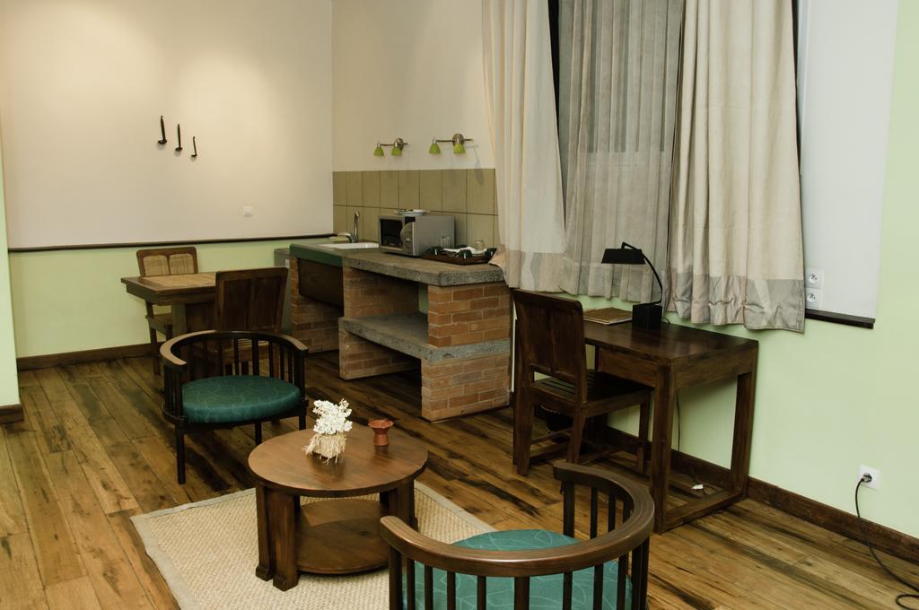 Hotel Restaurant Le Combava Antananarivo Exteriér fotografie
