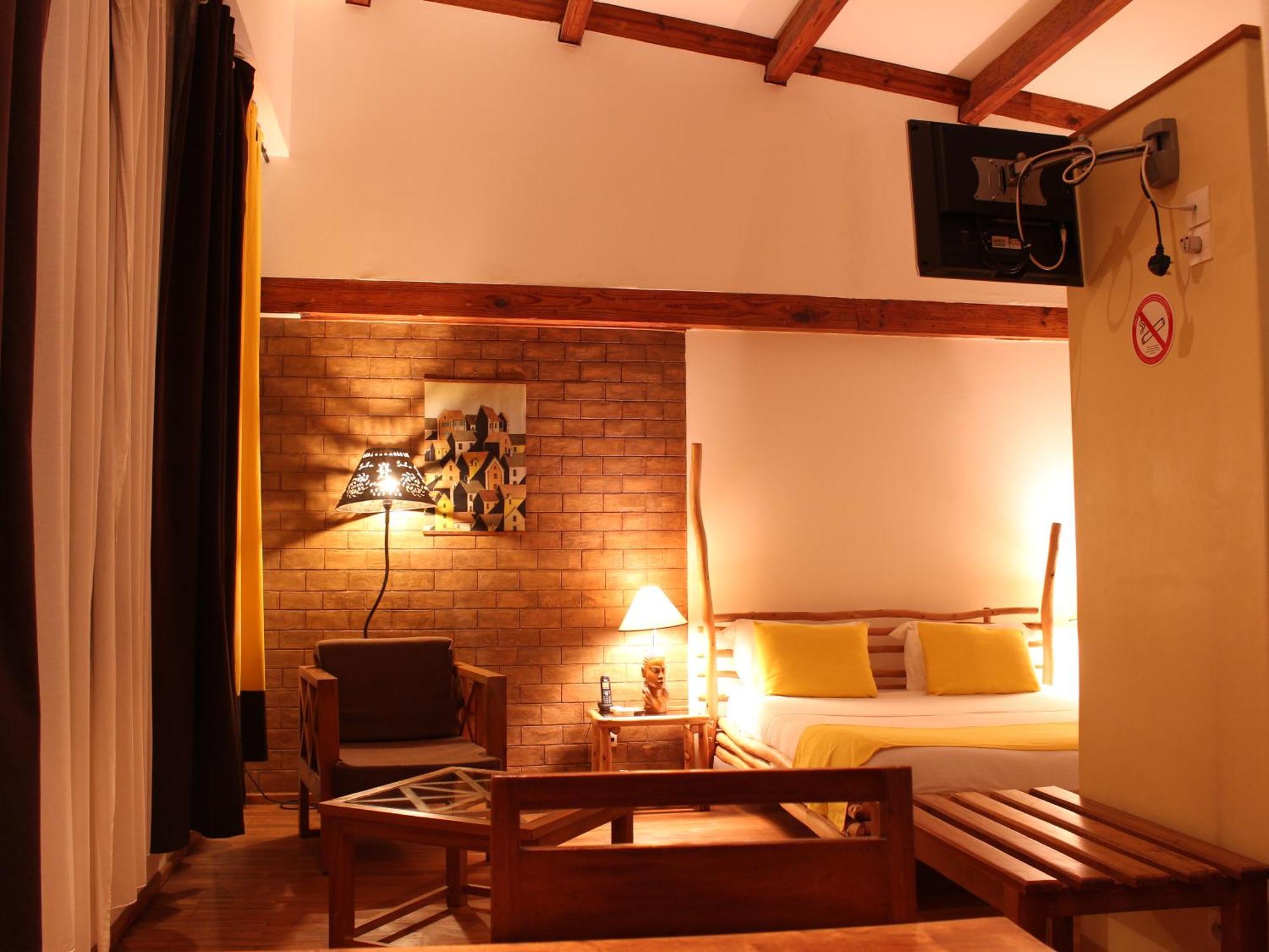 Hotel Restaurant Le Combava Antananarivo Exteriér fotografie